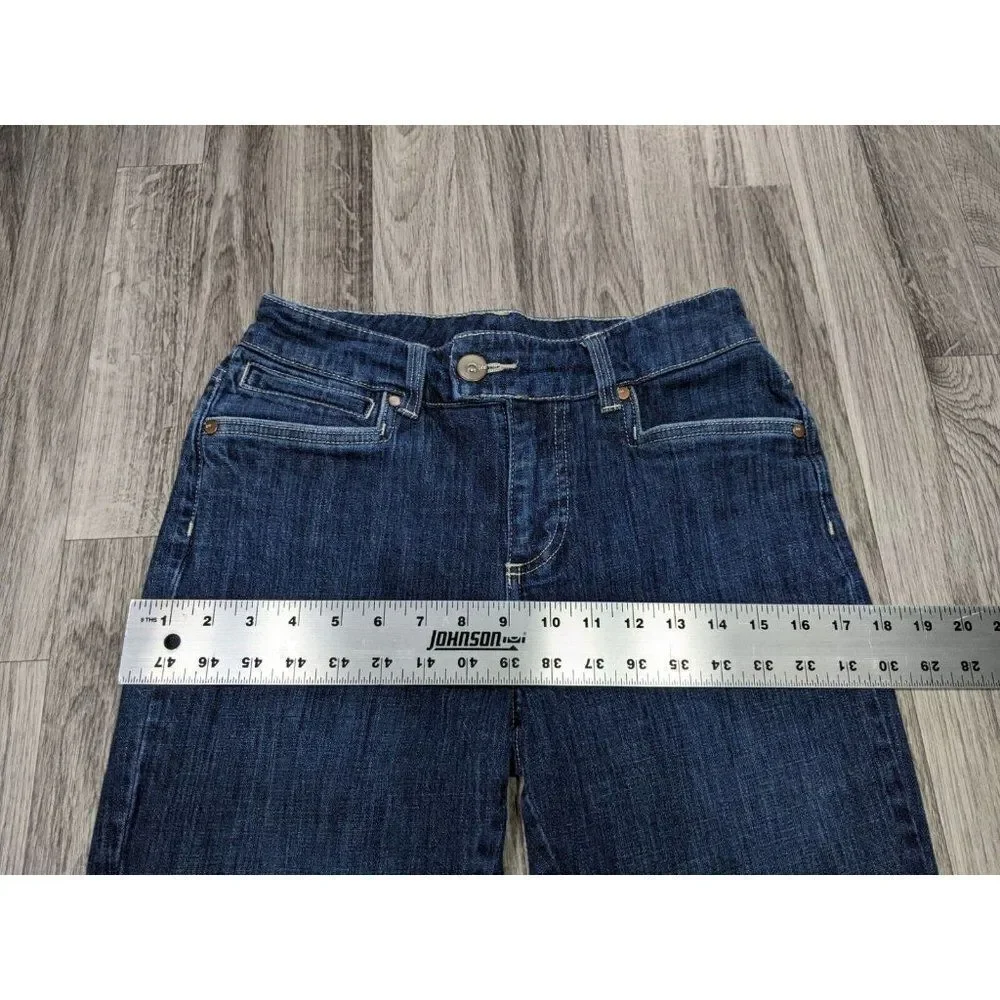 Lee Size 6 Medium Just Below Waist Embroidered Denim‎ Blue Jeans Capris
